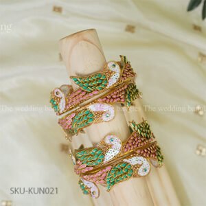 Dusty Pink & Emerald Green Parrot Motif Thread Bangle Set