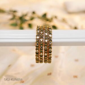 Emerald Glow Kundan Thread Bangles