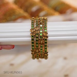 Green & Gold Glow Kundan Bangles