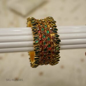 Emerald Radiance Kundan Bangles