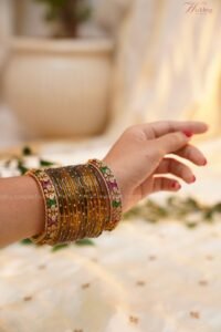 Royal meadow bangle set