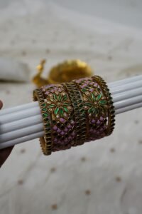 Padmaraaga Kundan Bangles