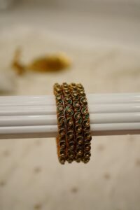 Emerald Crescent Handmade Kundan Bangles