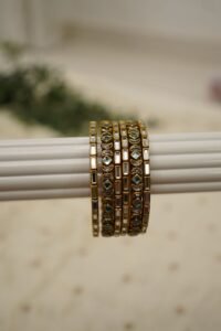 Moon Leaf Kundan Bangles