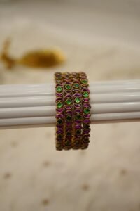 Moon Glow Kundan Bangles