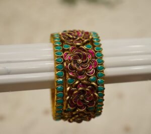 Emerald floral Rose Kundan Bangles