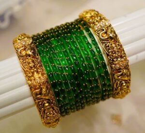 Lakshmi Vilas Green Raindrop Temple Set